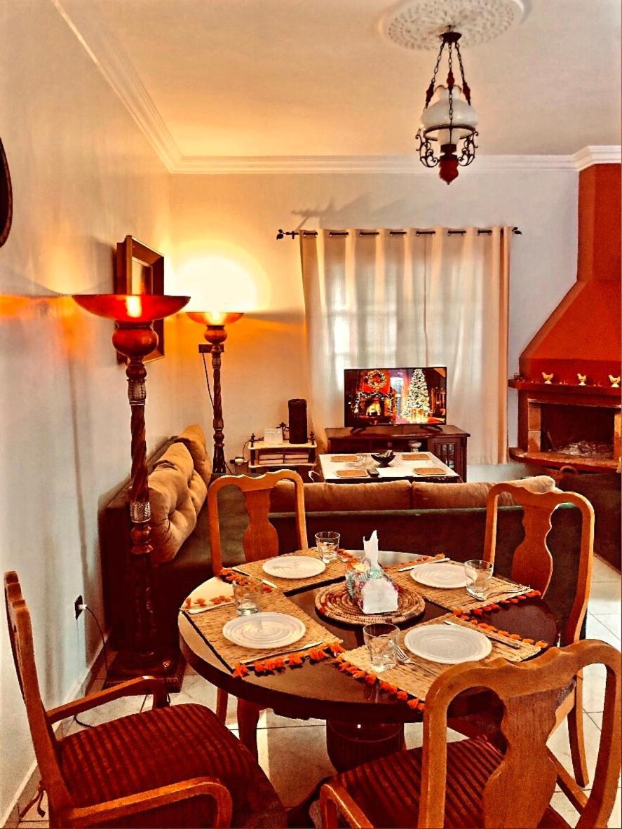 Aguirar Villa *
